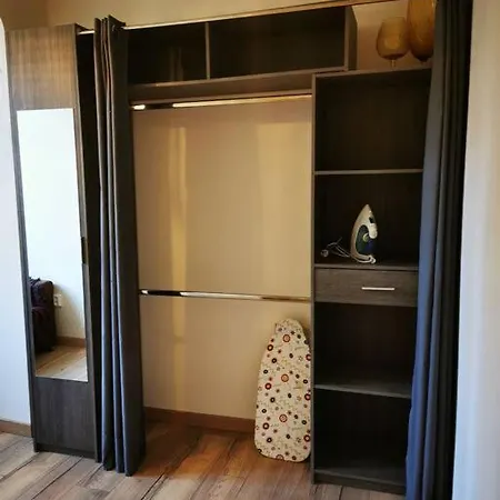 Holiday home Vieux Gaillac, Charmante Maison De Au Calme